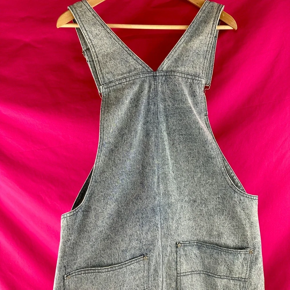 WeSC‎ Denim Bib Overall Shorts XL Unisex Light Wash Streetwear Overalls NWT